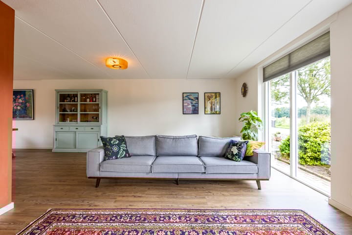 Foto 13 van Uiver 10