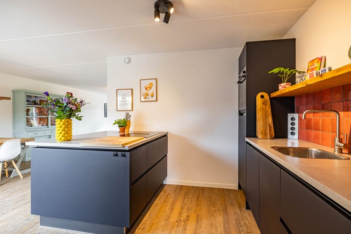 Foto 21 van Uiver 10