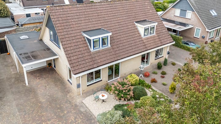 Foto 63 van Uiver 10