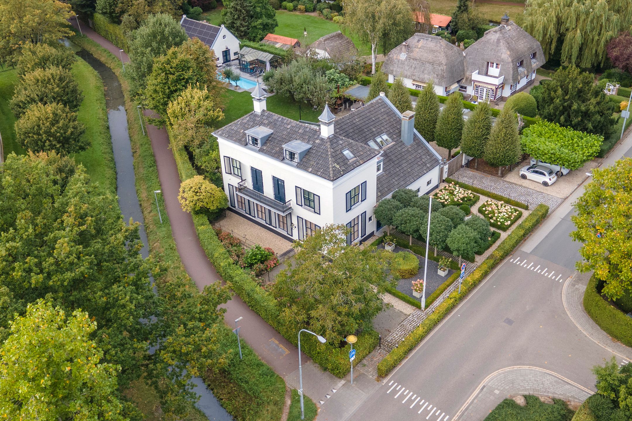 Foto 150 van Burgemeester Meslaan 53