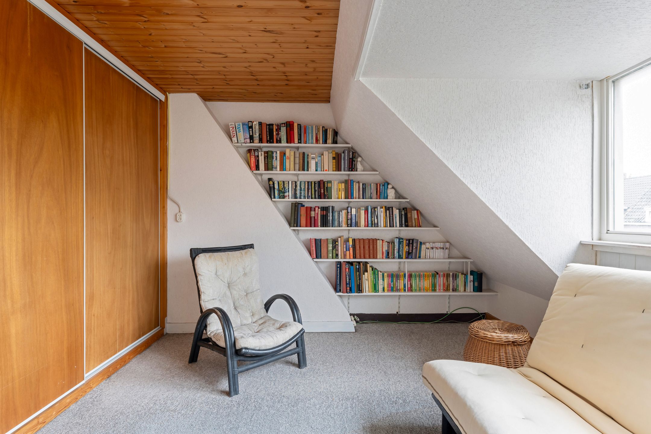 Photo 15 of Duizendschoonstraat 26-A