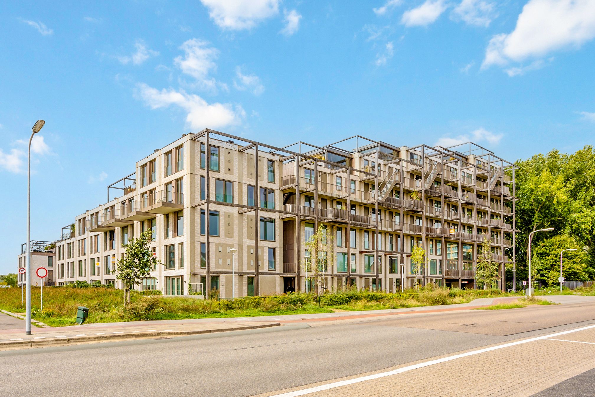 Foto 54 van Leyweg 1195