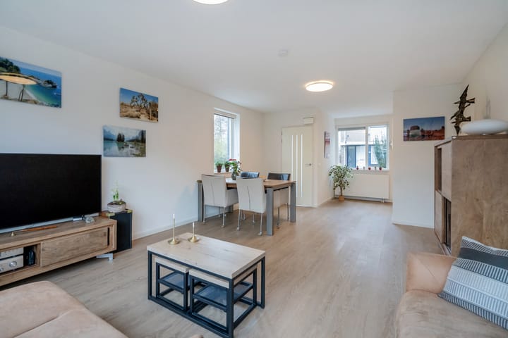 Photo 16 of Libiëstraat 11