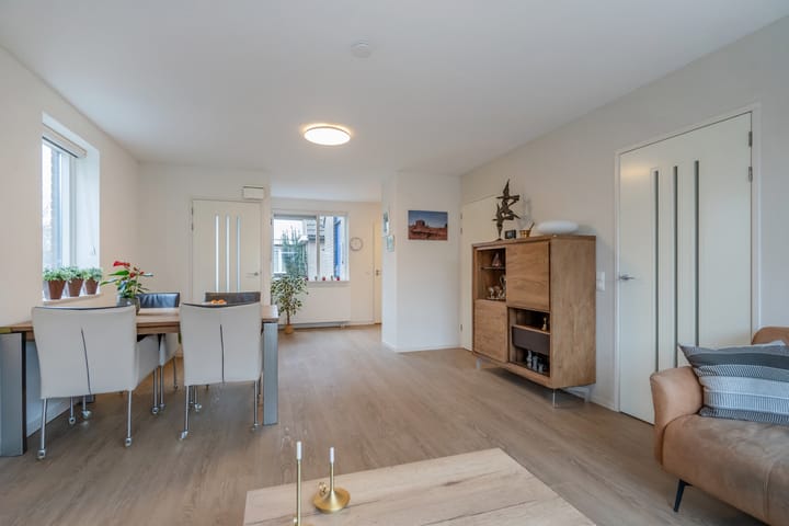 Photo 17 of Libiëstraat 11