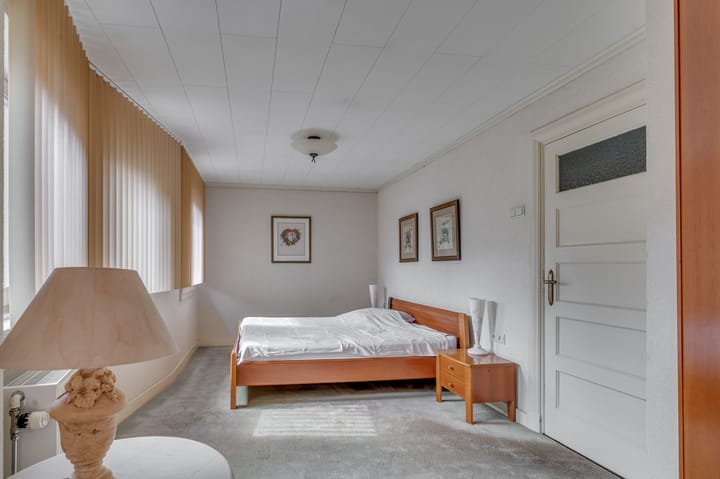 Photo 18 of 1e Graaf van Loonstraat 55