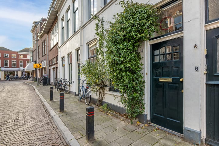 Foto 2 van Mgr. van de Weteringstraat 4