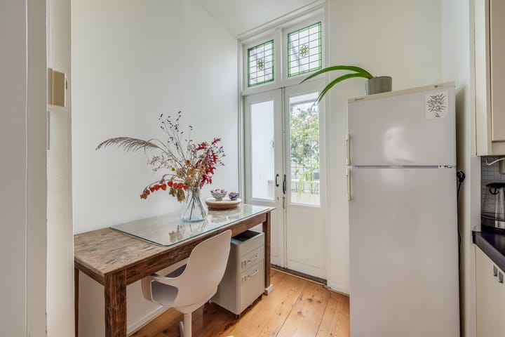 Foto 13 van Mgr. van de Weteringstraat 4