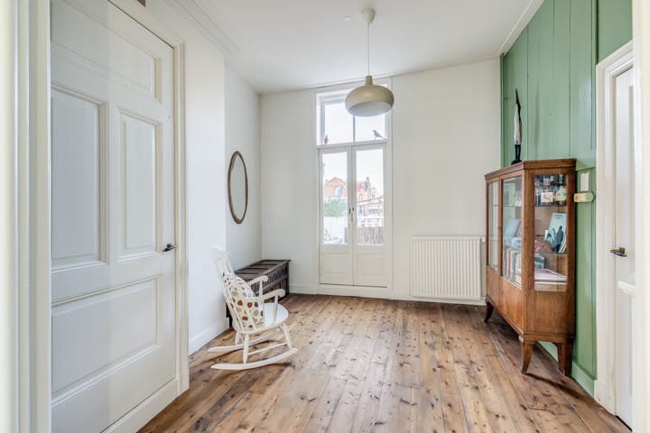 Foto 28 van Mgr. van de Weteringstraat 4