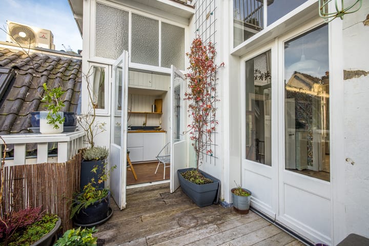 Foto 33 van Mgr. van de Weteringstraat 4