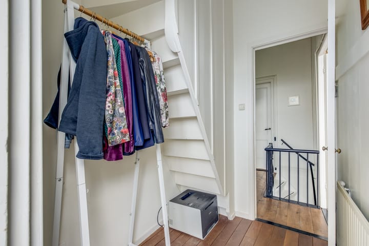 Foto 34 van Mgr. van de Weteringstraat 4