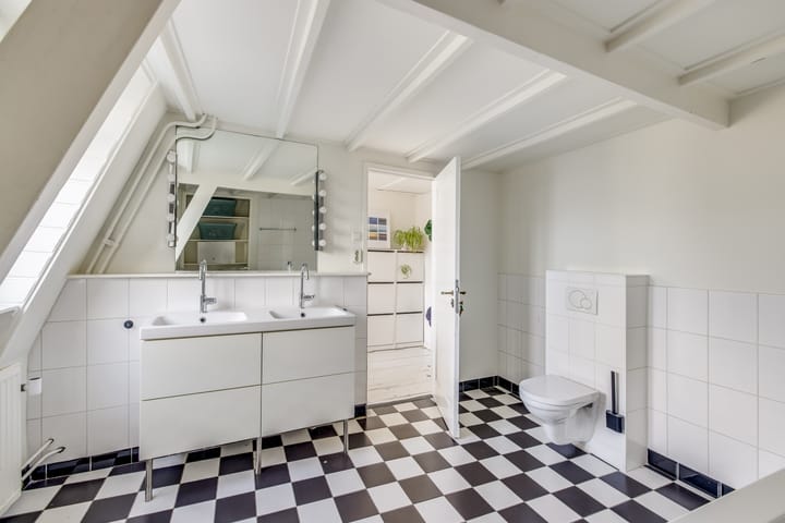 Foto 46 van Mgr. van de Weteringstraat 4