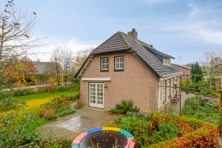 Photo 42 of Spitsbergerweg 3