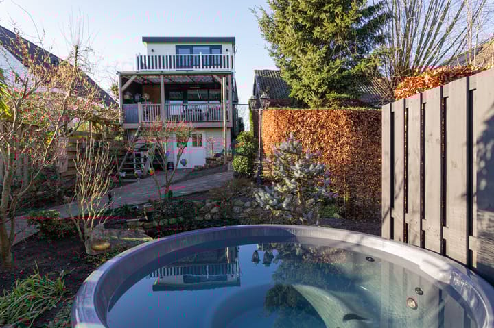 Photo 4 of Noordeinde 277