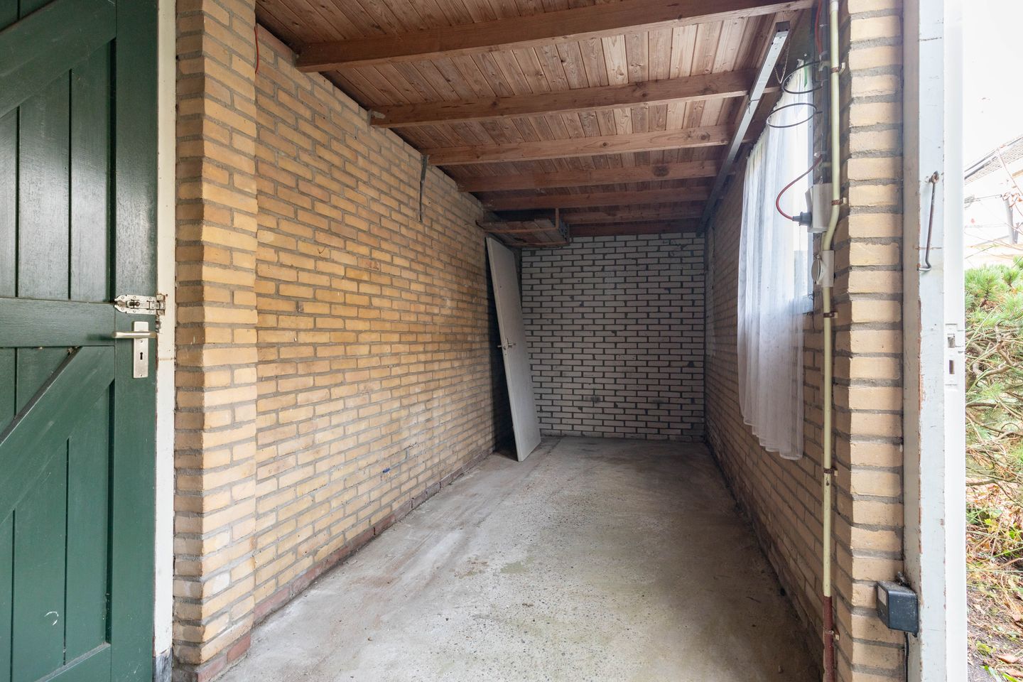 Photo 35 of Vervoornstraat 73