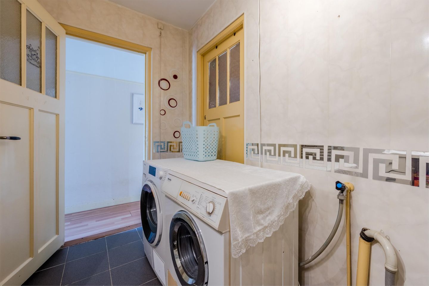 Photo 19 of Burgemeester Knappertlaan 237-B