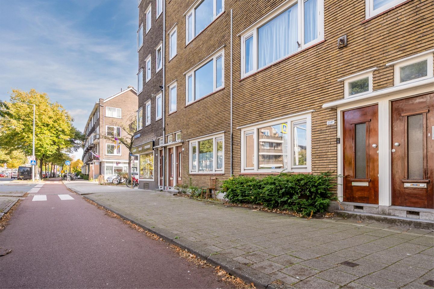 Photo 29 of Burgemeester Knappertlaan 237-B