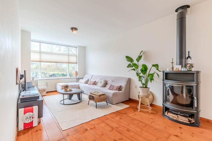 Foto 11 van Molukkenstraat 8