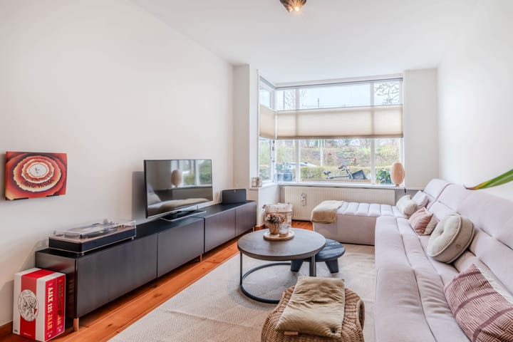 Foto 12 van Molukkenstraat 8