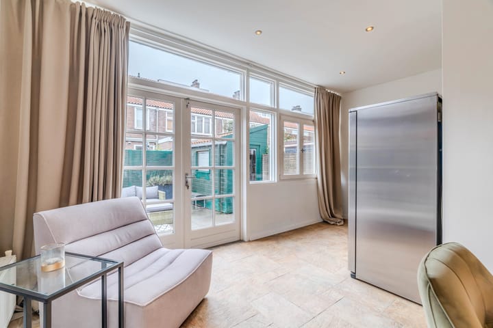 Foto 21 van Molukkenstraat 8