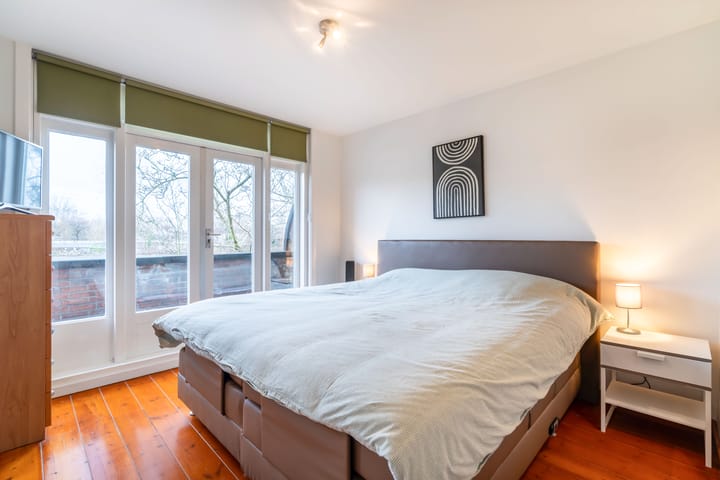 Foto 33 van Molukkenstraat 8