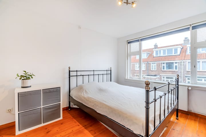 Foto 42 van Molukkenstraat 8