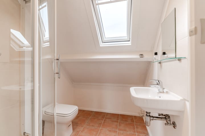 Foto 48 van Molukkenstraat 8