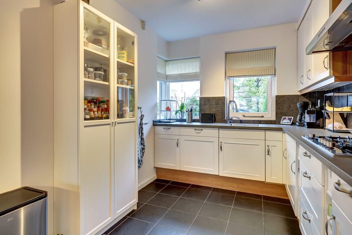 Photo 20 of Valkenburgseweg 87