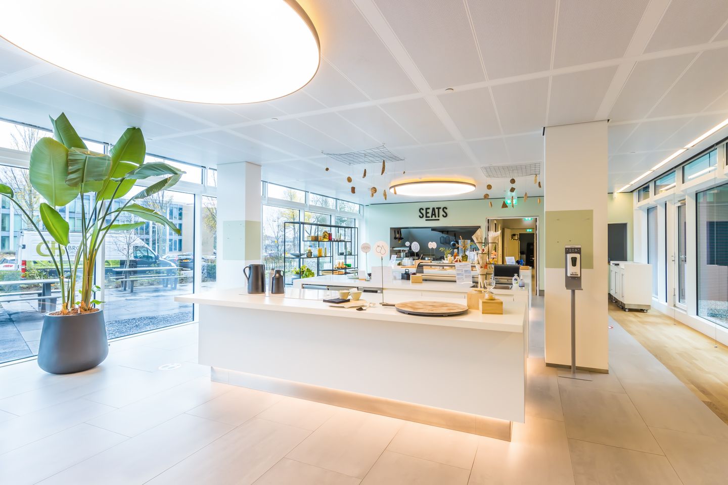 View photo 5 of Reitseplein 1