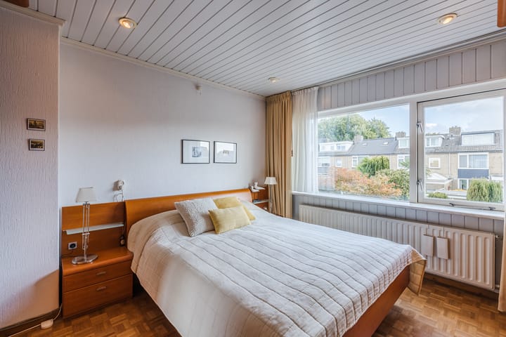 Foto 5 van Bartokstraat 10