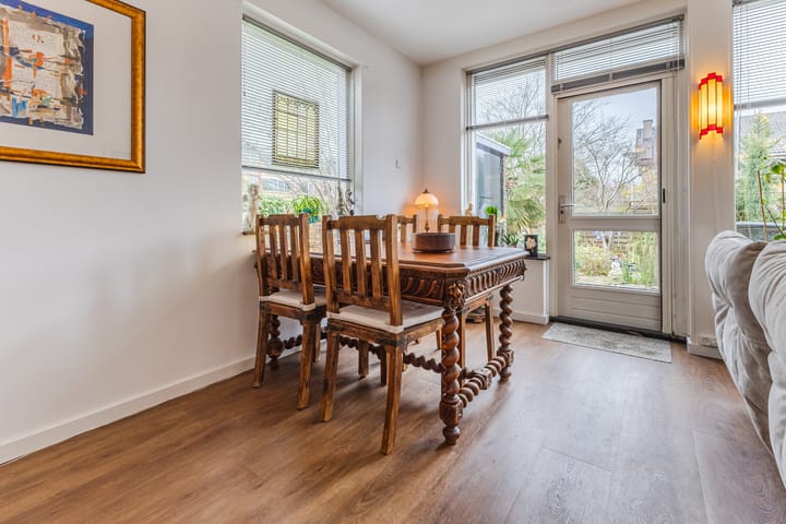 Foto 15 van Rooseveltlaan 1