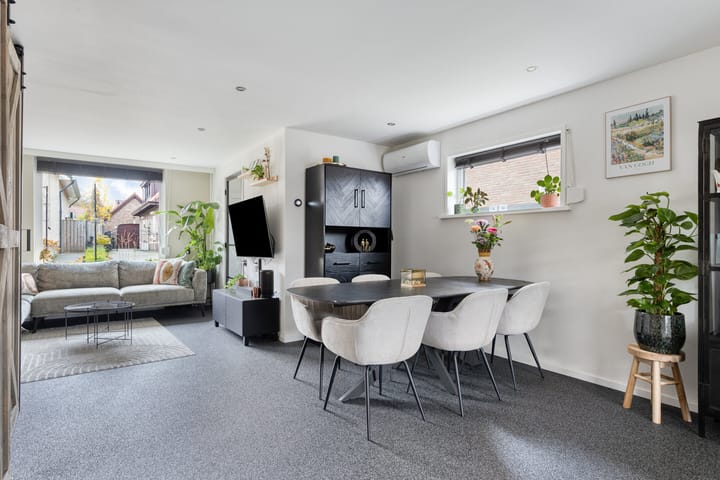 Photo 10 of Bloemendaalseweg 75