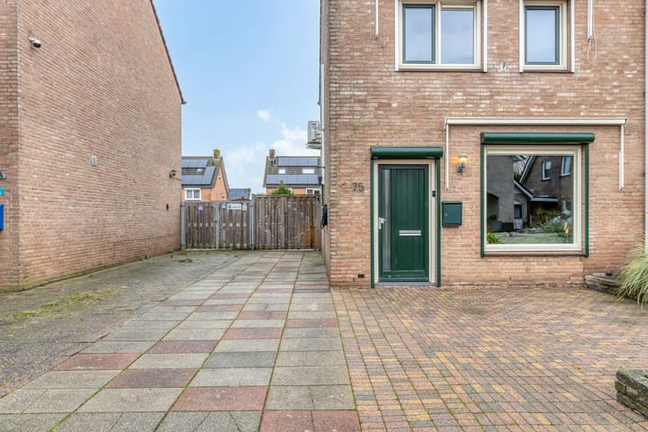 Photo 33 of Bloemendaalseweg 75