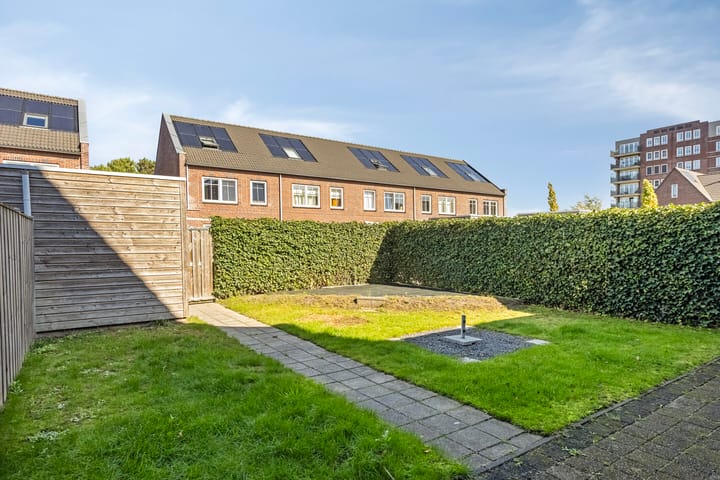 Photo 16 of Mandenmaker 39