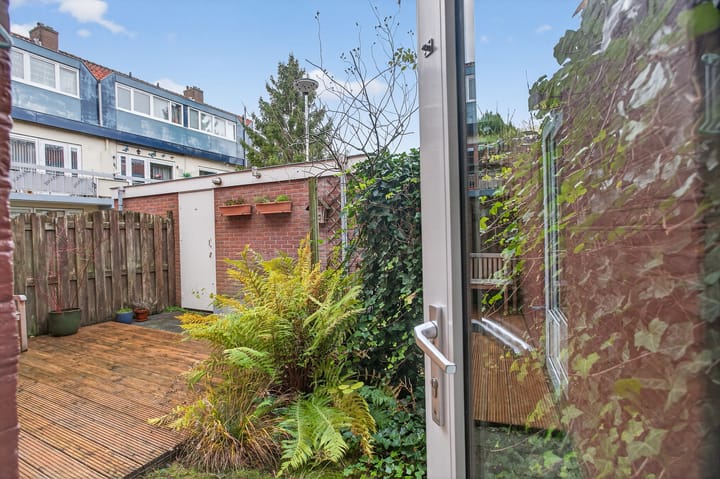 Foto 3 van Azaleastraat 6