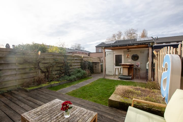 Foto 33 van Lariksbeek 64