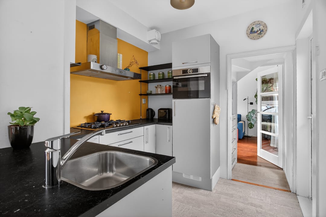 Foto 13 van Azaleastraat 6