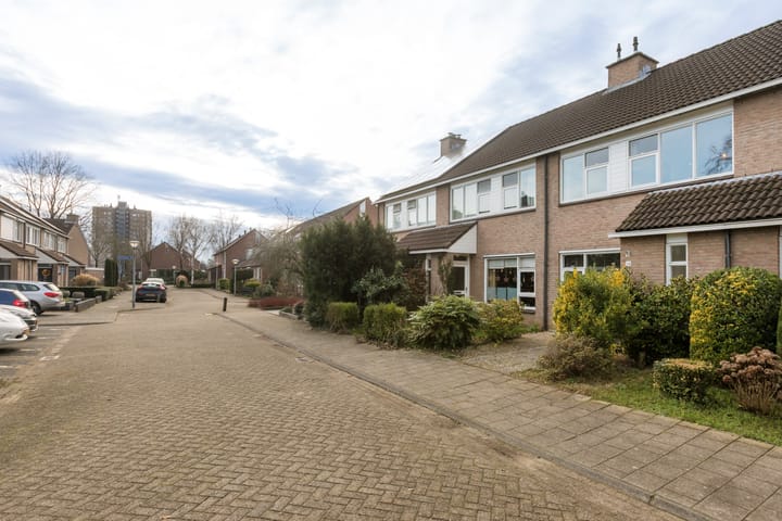 Foto 36 van Lariksbeek 64