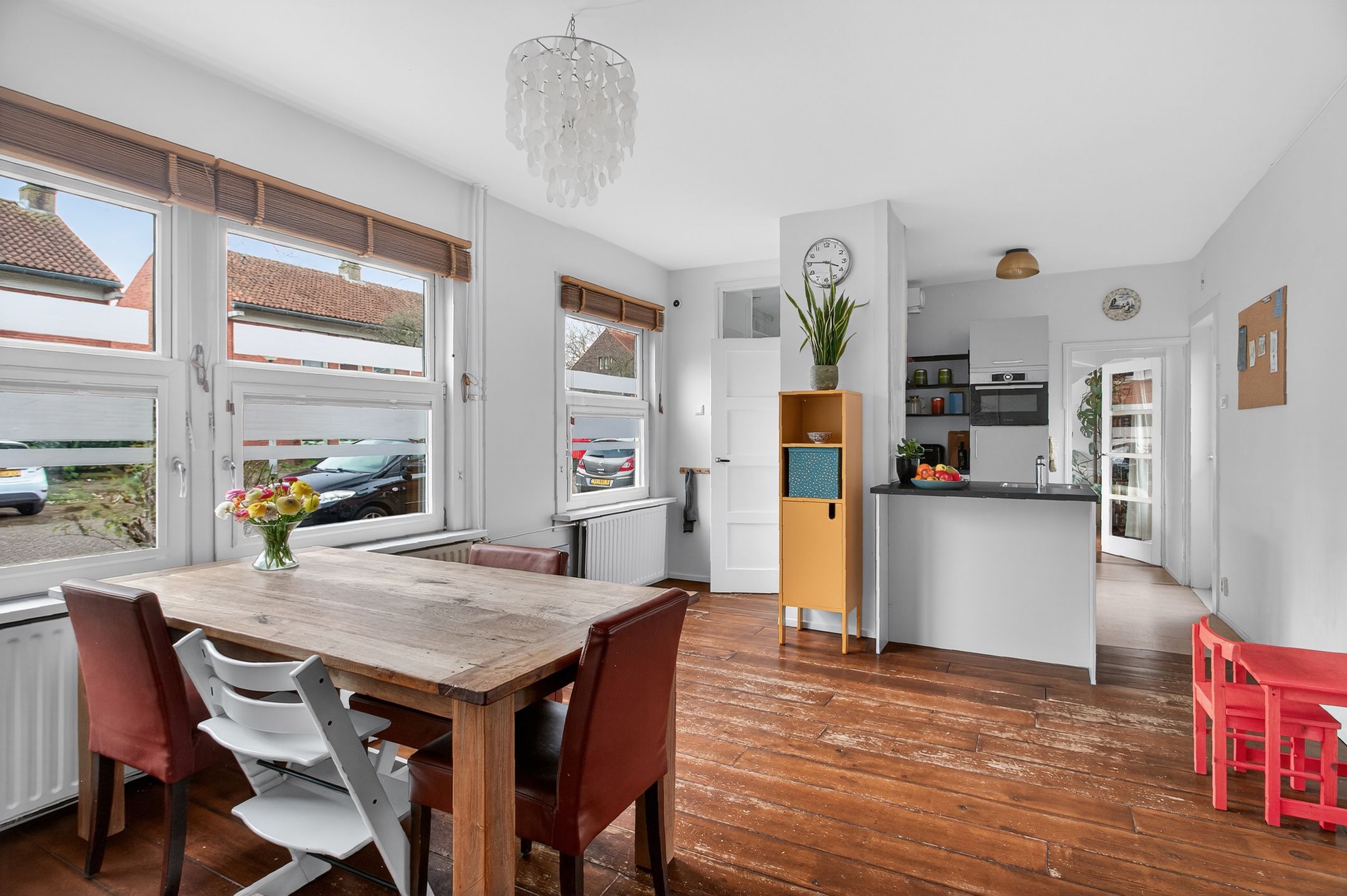 Foto 18 van Azaleastraat 6