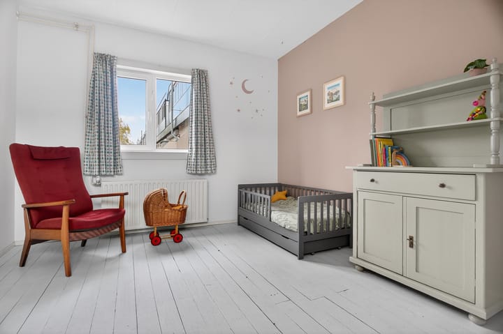 Foto 33 van Azaleastraat 6