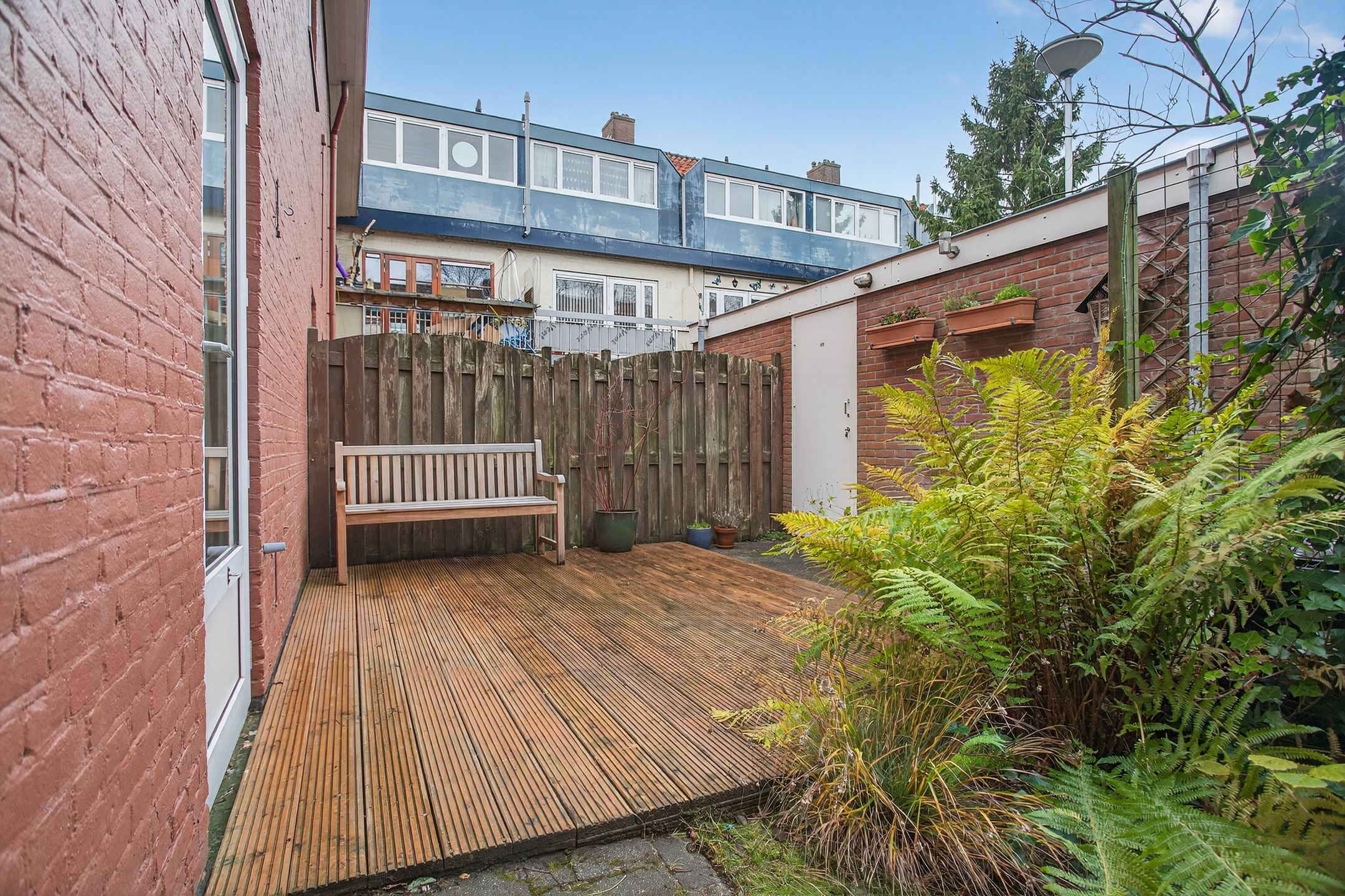 Foto 36 van Azaleastraat 6