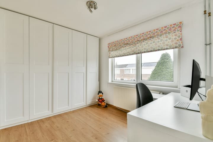 Foto 17 van 3e Poellaan 30