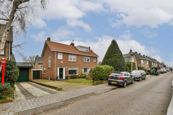 Foto 28 van 3e Poellaan 30