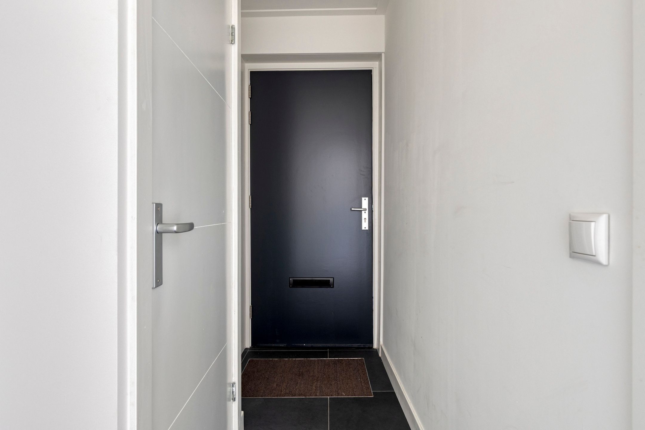 Photo 9 of Kruiseind 65