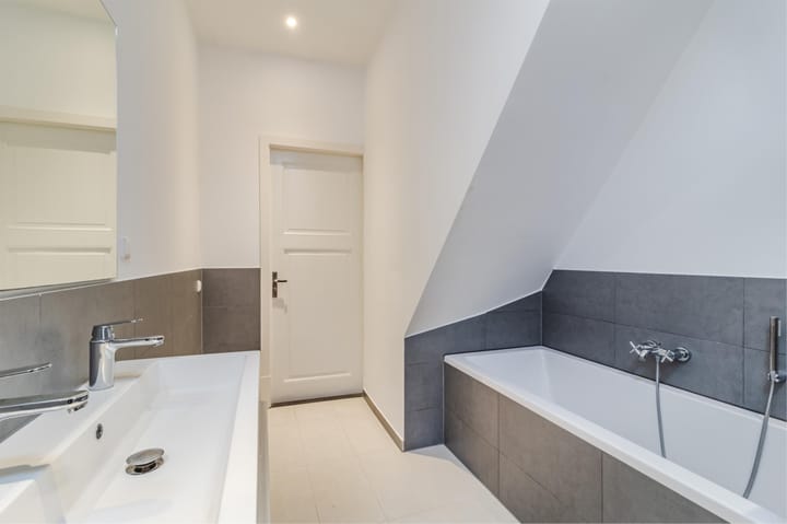 Foto 35 van Van Beuningenstraat 69