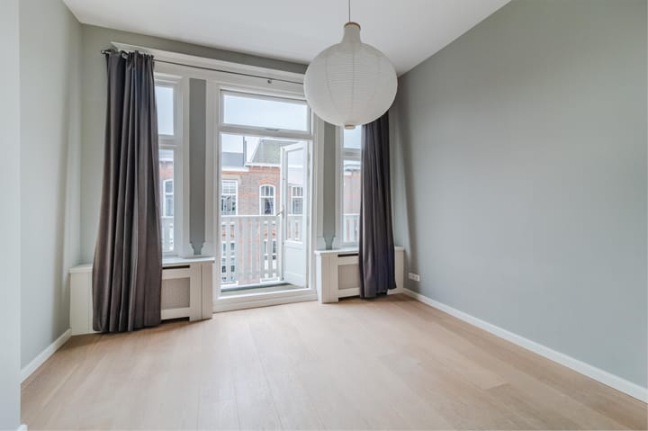 Foto 42 van Van Beuningenstraat 69