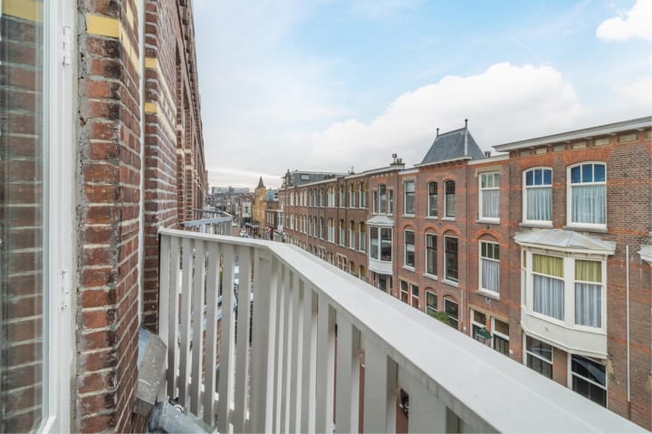 Foto 46 van Van Beuningenstraat 69