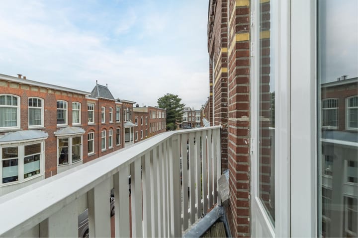 Foto 47 van Van Beuningenstraat 69