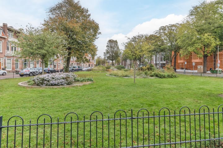 Foto 58 van Van Beuningenstraat 69