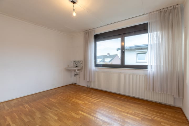 Foto 24 van Hoofdbank 2