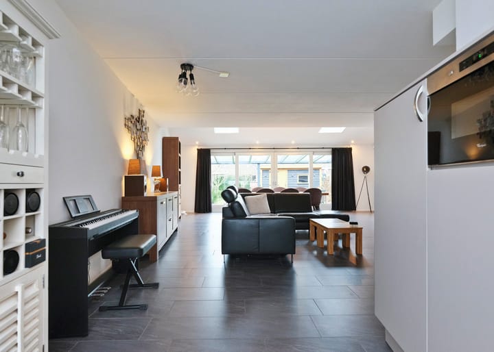 Foto 13 van Stella Agsteribbeland 32